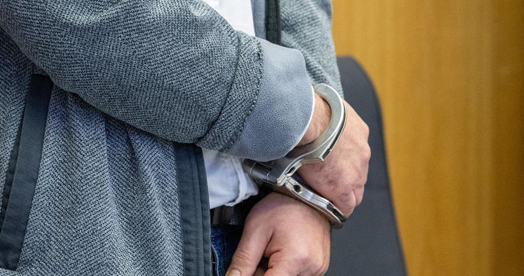 В Литве задержали проигравшего в казино €27 млн менеджера.