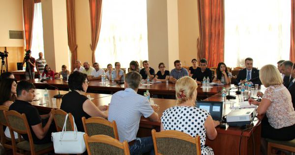 Новые реформы для деловой среды представлены экономическим агентам.