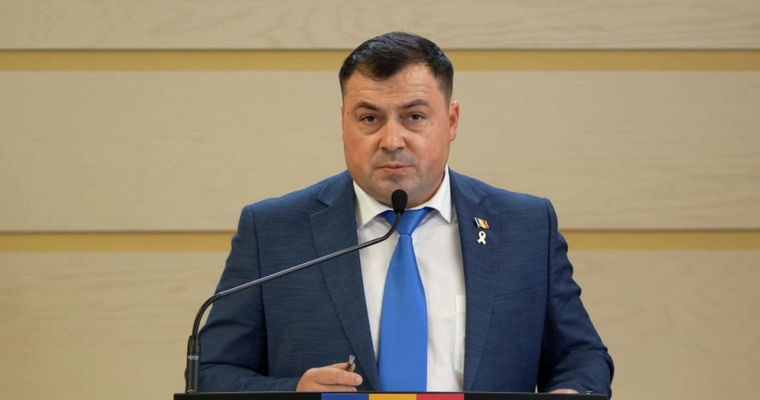 Иванов: Повышение базовой ставки может привести к подорожанию кредитов.