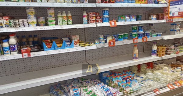 В одесских магазинах почти нет гречки, перебои с хлебом и молочными продуктами.