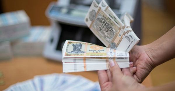 Aproape două miliarde de lei, recuperate de la băncile fraudate