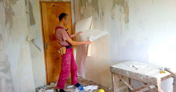 ГУЖКХ объявило тендер на ремонт квартир некоторых малоимущих людей.