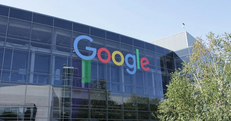Google судится с китайской киберсетью из-за злоупотребления Gemini.