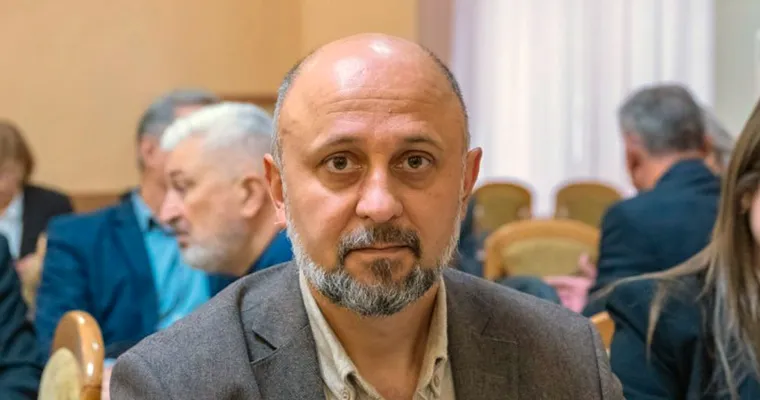 Павалой: Упоминаемая переполненность классов может скрывать новый раунд закрытия школ