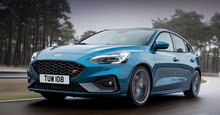 Ford снимет с производства самую популярную легковую модель.