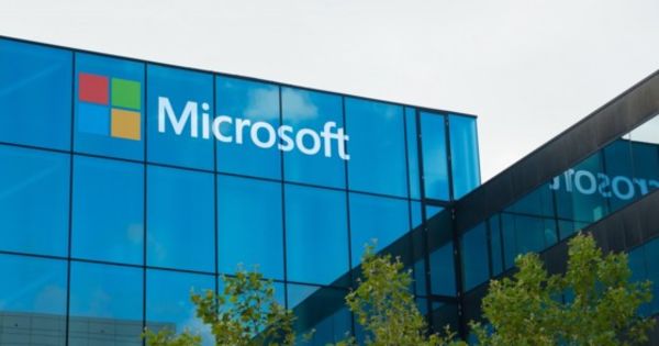 Украинец обокрал Microsoft на десять миллионов долларов.