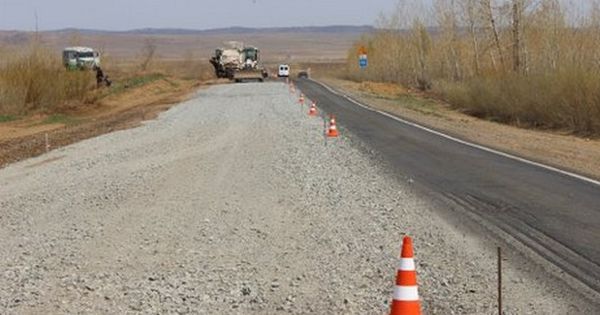 Трассы Хынчешты-Леушены и Кишинев-Унгены будут отремонтированы до конца ноября 2017 года.