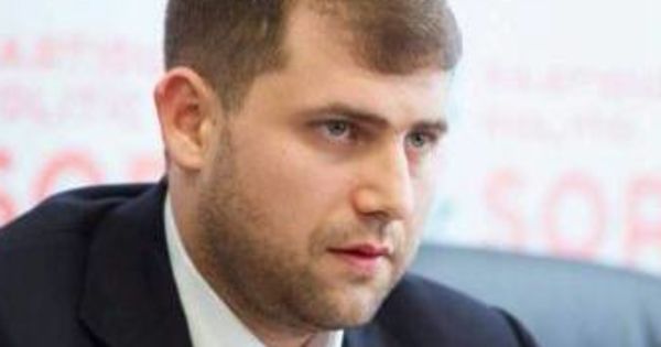 Шор: "Где гарантия, что люди не замерзнут от холода и еще и в темноте?".