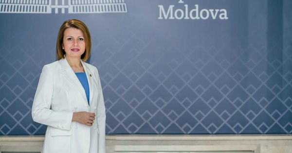 Экс-депутат Арина Спэтару покинула Платформу DA.