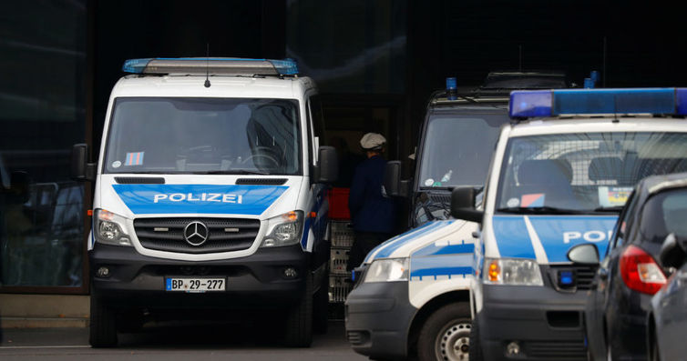 Молдаванин задержан в Германии: пытался ввезти в страну оружие и наркотики.