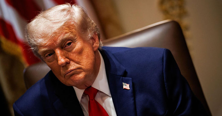 Трамп пригрозил Ирану рейдом спецназа США.