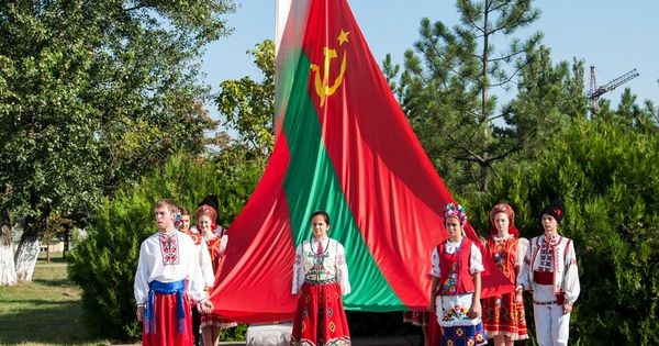 Исследования показали, что 35,7% жителей Приднестровья считают себя русскими.