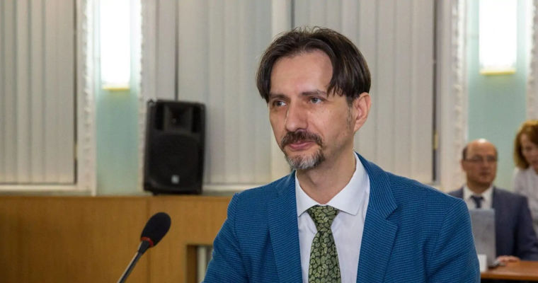 Гайбу: Мошенники быстро адаптируются к новым технологиям, а «магических решений» нет.