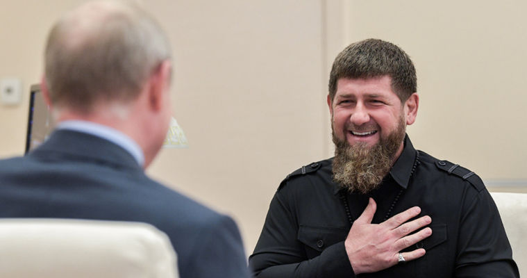 Кадыров: Кто скажет моей дочке снимать хиджаб, я его сразу убью.