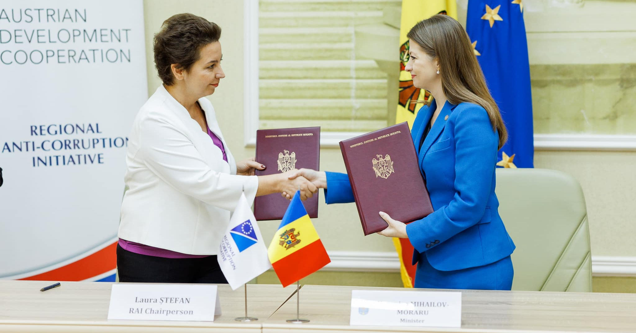 Молдова подписала Международный договор об обмене данными для проверки деклараций об активах.