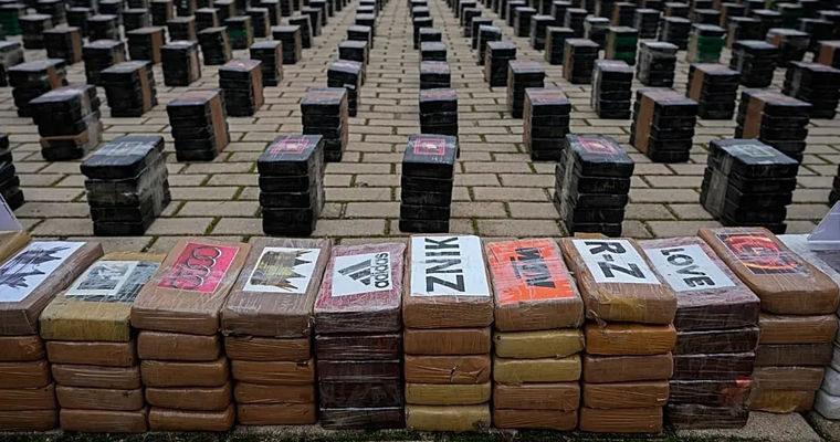 Полиция Испании задержала рекордную партию кокаина.