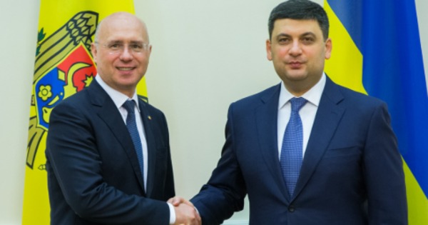 Филип поздравил Украину с Днем независимости.