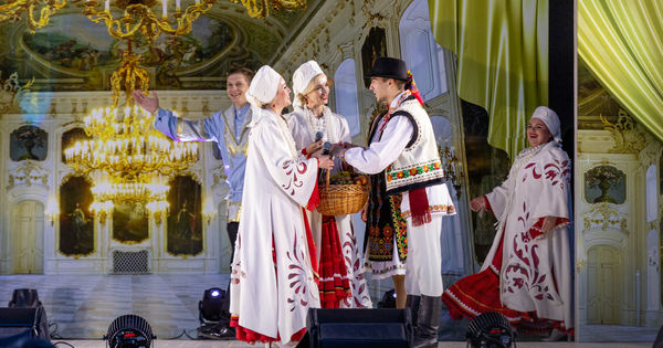 Российские артисты выступили в Тирасполе на День города. Фото: novostipmr.com