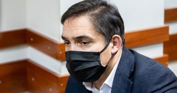 Суд оставил Стояногло под судебным контролем еще на 30 дней.