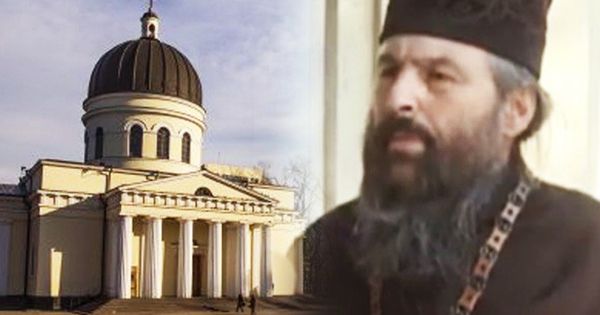 Скандал в Теленештах: священника обвиняют в краже.