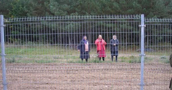 Gardul se va întinde pe 45 de kilometri, însă nu va fi foarte eficient în cazul unui atac.