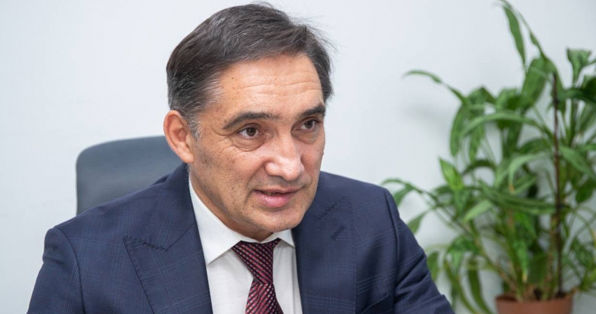 Стояногло: "Нельзя допускать искусственного разделения нашего общества".
