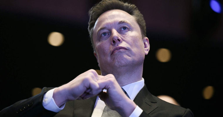 SpaceX пообещала Маску рекордную выплату за миллион жителей на Марсе.