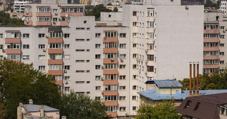 Резкий рост евро ударил по рынку недвижимости Румынии: ипотека подорожала на 3400 евро.