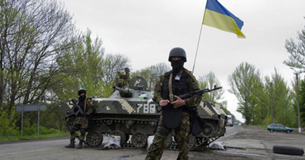 Украинские военные заняли населенный пункт в Донбассе.