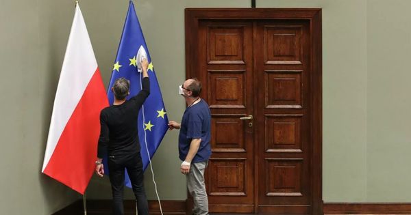 Европарламент решил судиться с Еврокомиссией.
