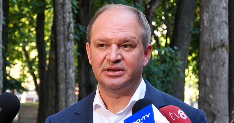 Чебан призвал отказаться от законопроекта: Выпуск дронов сделает РМ военной целью
