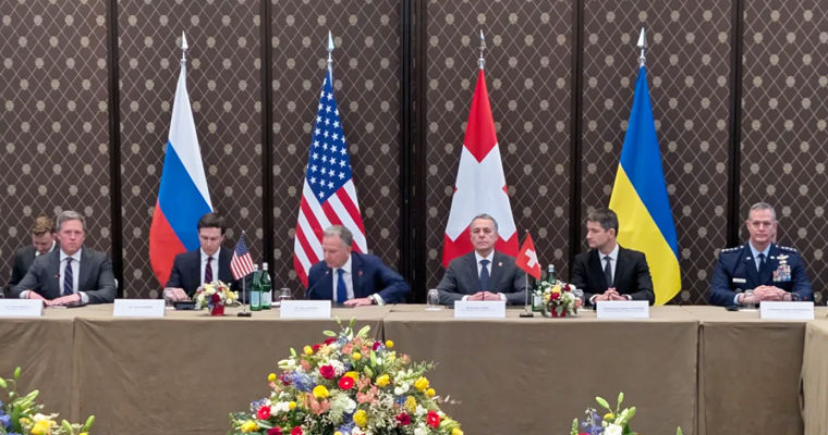 Bloomberg: Вашингтон стремится закончить войну России с Украиной до 4 июля.