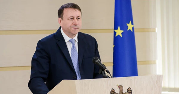 Бывший посол: "Я возмущен блокированием резонансных дел в прокуратуре".
