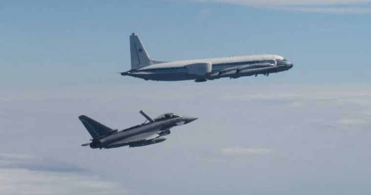 Avioane de vânătoare NATO au interceptat avioane rusești deasupra Mării Baltice.