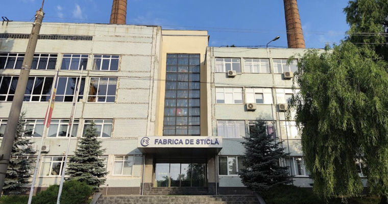 Fabrica de sticlă din Chișinău a fost scoasă la vânzare pentru 773 de milioane de lei.