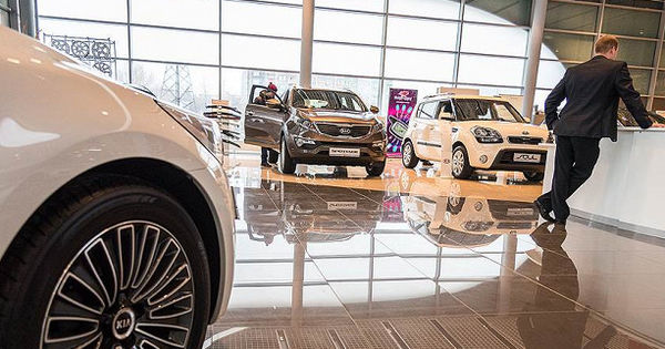 В Европе резко упали продажи автомобилей.