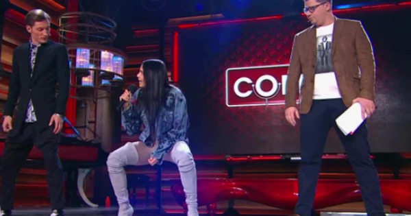 Авторов Comedy Club призвали быть аккуратнее с шутками.