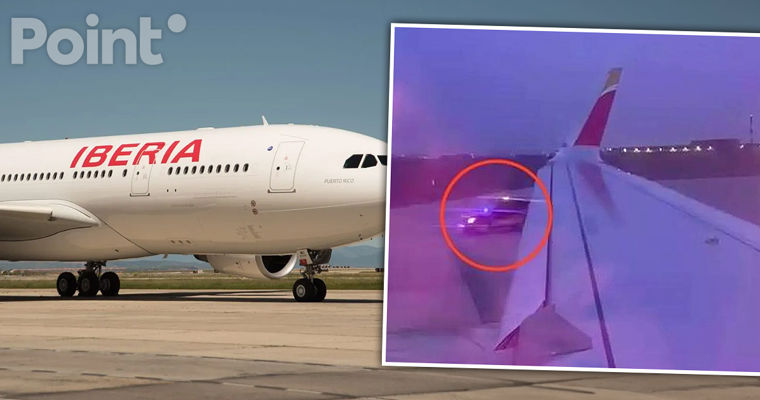 Un pasager s-a bătut cu o însoțitoare de bord și a sărit din avion după ce a deschis ușa de urgență.