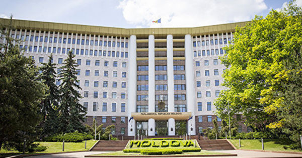 Евросоюз раскритиковал избирательную реформу в Молдове.