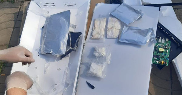 Правоохранители обнаружили в &#34;посылке&#34; из Испании кокаин на 1 млн леев.