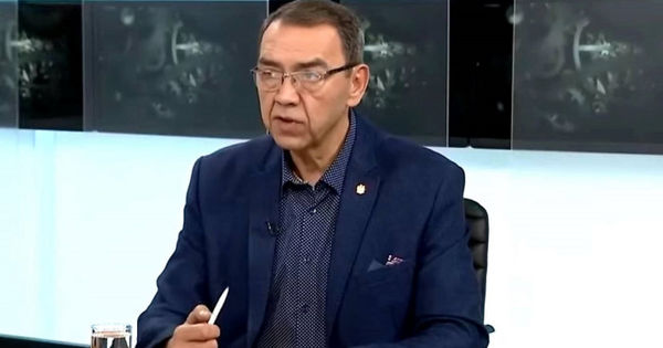 Депутат парламента от Партии социалистов Владимир Головатюк.