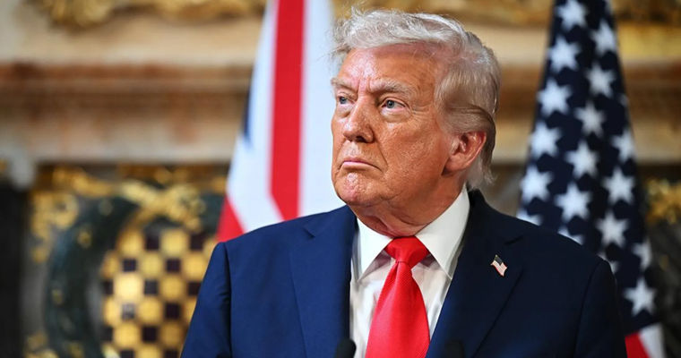 Трамп: Иран просит открыть Ормузский пролив, поскольку находится на грани коллапса.