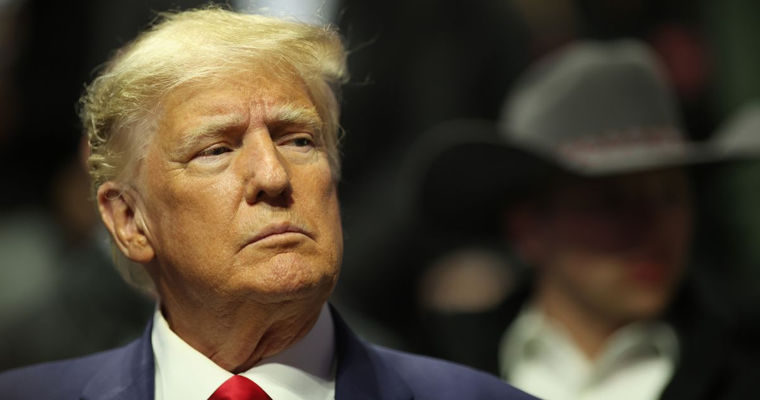 FT: Правительство Германии готовится к переизбранию Трампа президентом США.