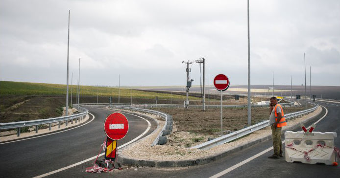 Работы по строительству Комратской кольцевой дороги вышли на ...