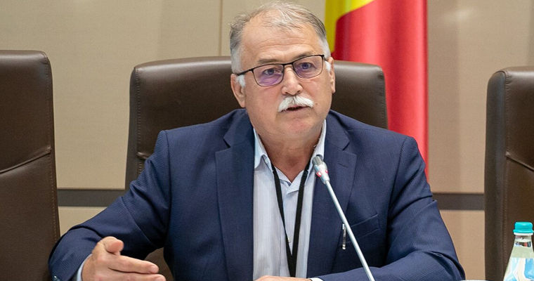 Ion Creangă, învinuit de trădare de patrie, rămâne în arest la domiciliu.