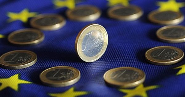 На евро собирается переходить Болгария. 