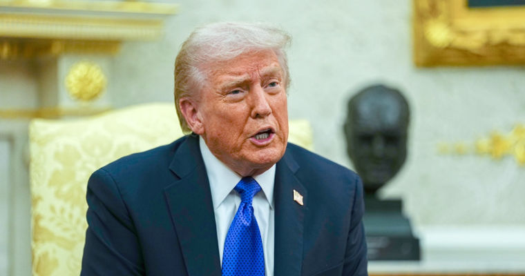 Трамп: США вернут потраченные на Украину деньги благодаря сделке по минералам.