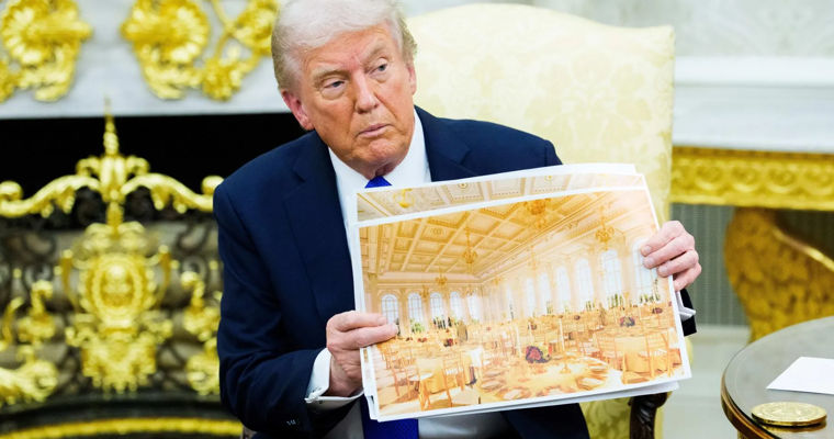 Трамп анонсировал открытие бального зала в 2028 году.
