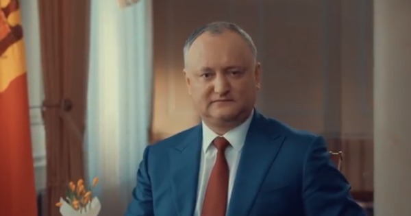 Igor Dodon a felicitat toate femeile cu prilejul sărbătorii de 8 Martie.