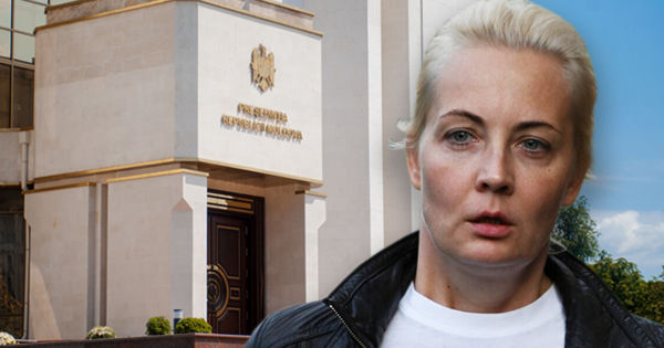 Президентура требует объяснений от таможенников после проверок Навальной. Коллаж: Point.md.